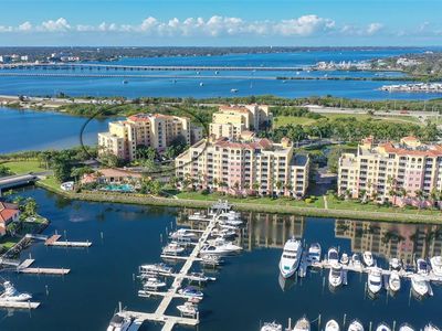 611 Riviera Dunes Way APT 107, Palmetto, FL, 34221