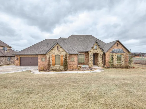 2584 Forest Glen Dr, Choctaw, OK 73020