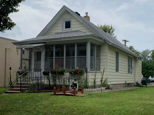 4008 5th St NE, Columbia Heights, MN 55421