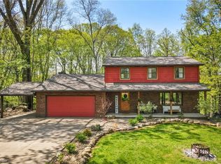 2537 Sunnybrook Rd, Mogadore, OH 44260