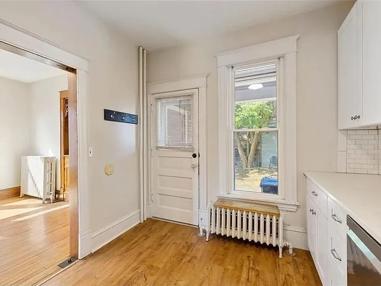 2704 Aldrich Ave S #2 — Photo 13