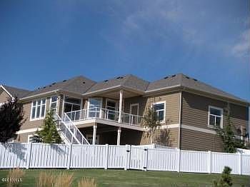 5th image of 121 E Mountain Brook Ln