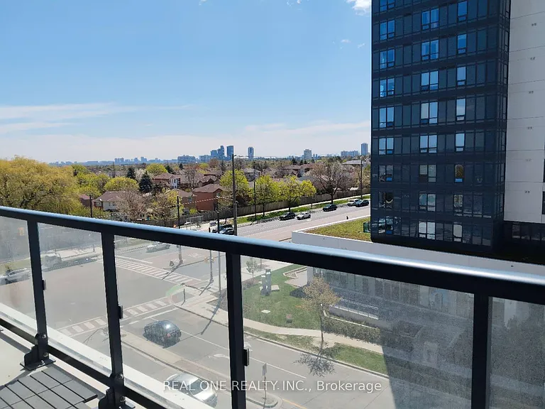 7950 Bathurst St #620 — Photo 11