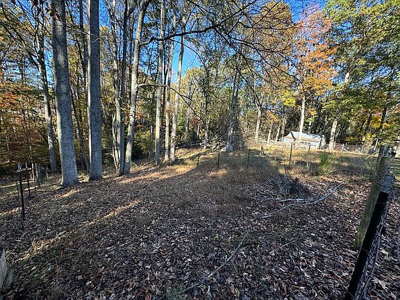 4th image of 151 E Breckenridge