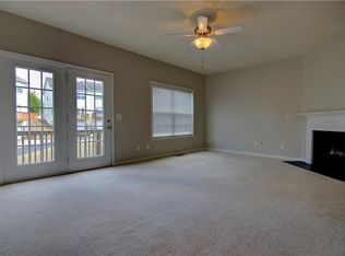 2475 Suwanee Pointe Dr, Lawrenceville, GA 30043