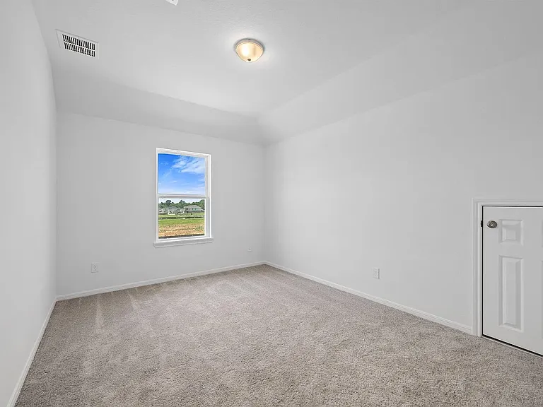 19126 Hazel Firs Ct — Photo 18