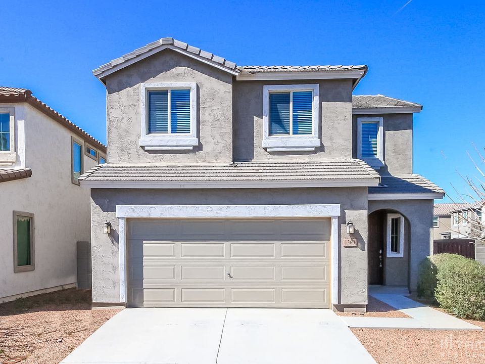 1st image of 1360 E Palomino Way