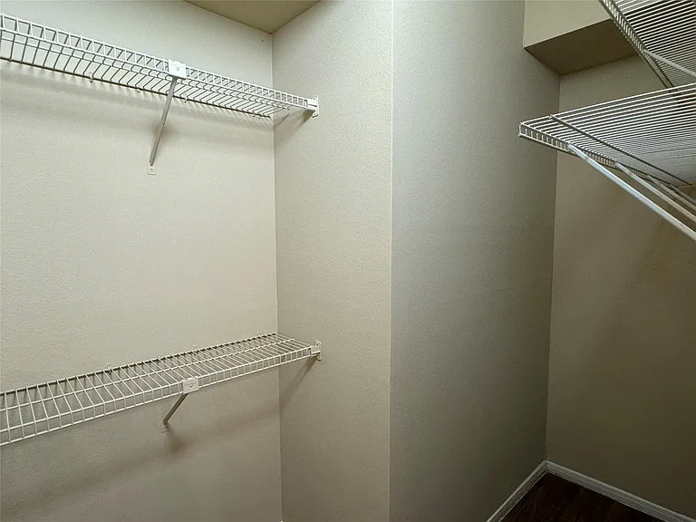 6500 Harbor Town Dr #3401 — Photo 24