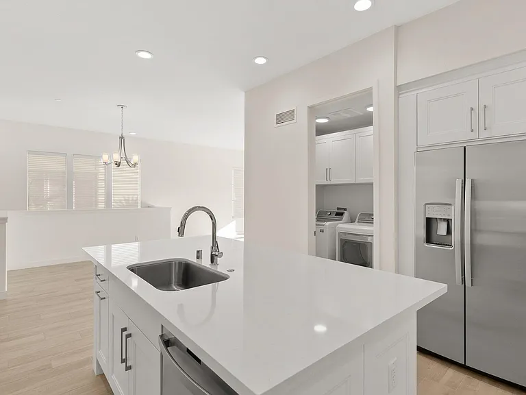 3201 Doheny Way — Photo 17