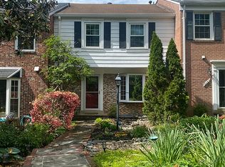 5426 Mersea Ct, Burke, VA 22015