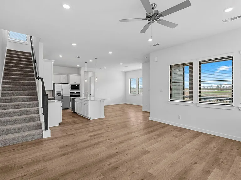3311 Loam Ln — Photo 8