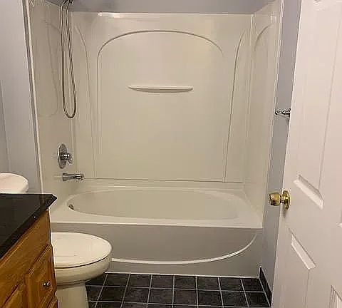 3rd image of 1014 Aspen Dr Unit 1014