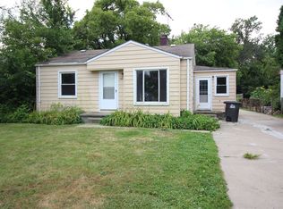 20049 Bernard St, Taylor, MI 48180