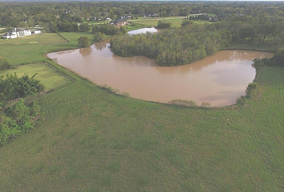 1st image of 9005 House Lake Dr