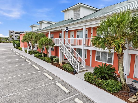 5th image of 683 Nautilus Ct Unit 208