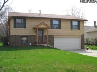 6346 Woodmoor Ave NW, Canton, OH