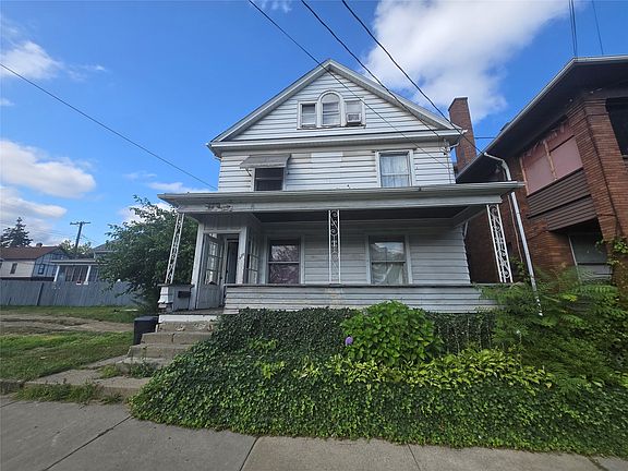 2nd image of 926 Wallace St