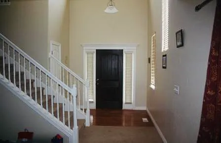 5 bed, 2.5 bath, 2957 sqft, $2,900 — Photo 3
