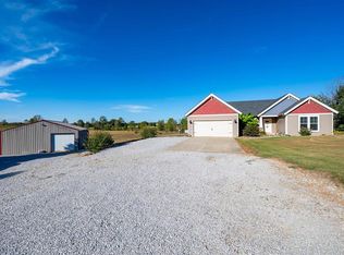 2811 Moseley Rd, Utica, KY 42376