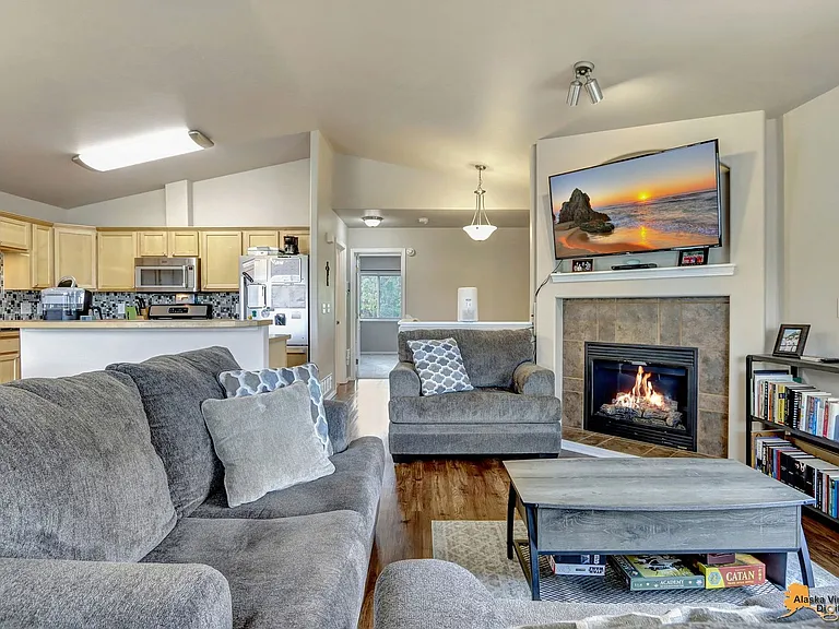 6524 Whispering Loop #B — Photo 12