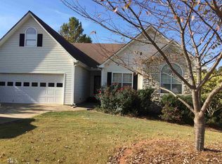 6395 Compass Dr, Flowery Branch, GA 30542