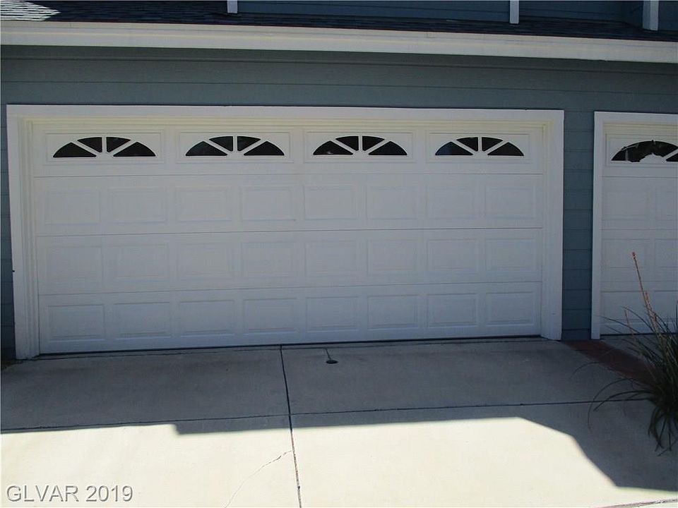 1st image of 4979 Strauss Dr