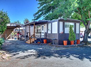 470 Old Highway 62 SPACE 20, Eagle Point, OR 97524