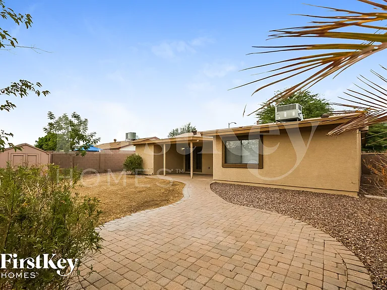 3827 E Friess Dr — Photo 17