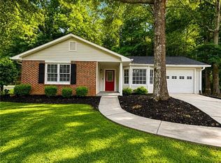 613 Windsor Dr SE, Conyers, GA 30094