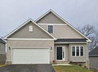117 Parker Ln, Salem, VA