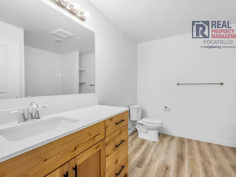 1014 W Quinn Rd #BLD-11 — Photo 12