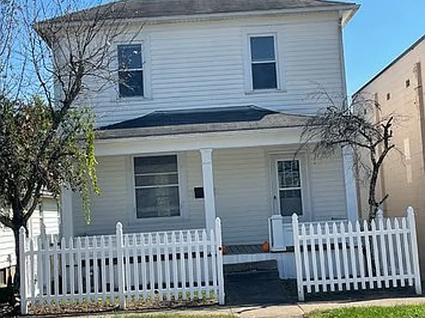 230 S Main St, Woodsfield, OH 43793