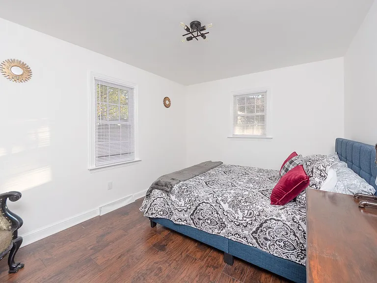 7 Circle Rd — Photo 47