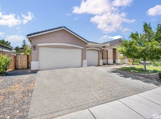 8100 Opal Station Dr, Reno, NV 89506