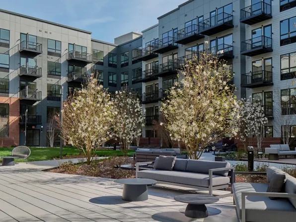 49 Fisk Street image 37 of 40