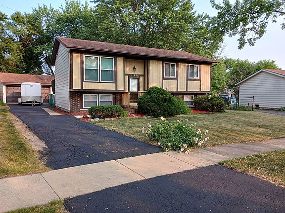 2nd image of 166 Garden Dr