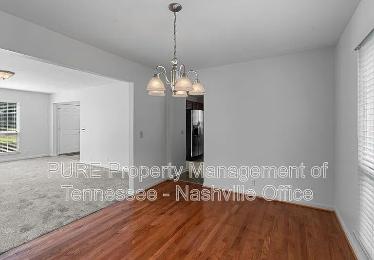 136 E Hbr — Photo 11