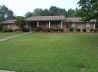 2015 Fillmore Dr, Tupelo, MS 38801