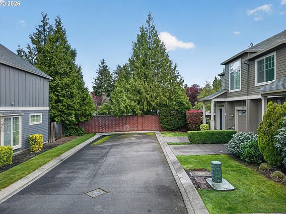 4th image of 2242 NW 168th Pl