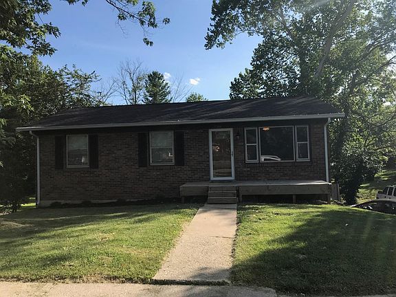 2nd image of 2804 Easthills Dr