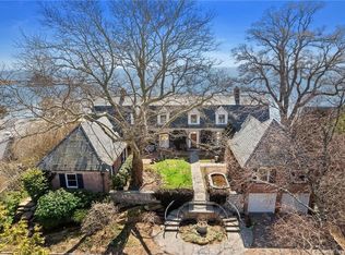 90 Uncas Cir, Guilford, CT 06437