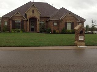 4514 Apple Estates Rd, Moore, OK 73160