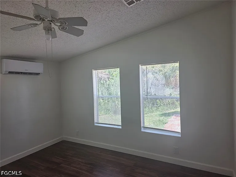 425 Tanner Rd — Photo 10