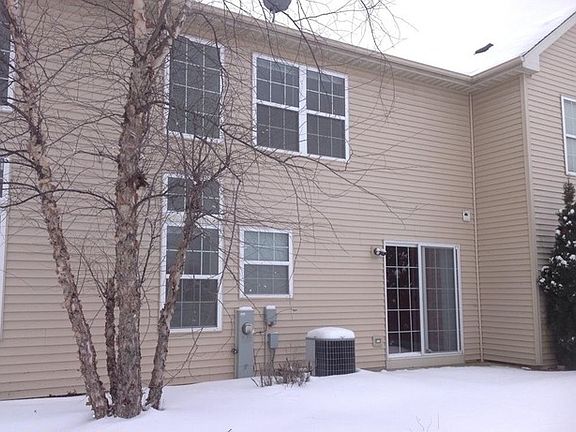 3rd image of 12814 W Wakefield Dr