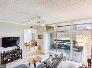 2122 Green Watch Way UNIT 200, Reston, VA 20191