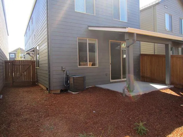 2630 NE 131st Ave — Photo 19