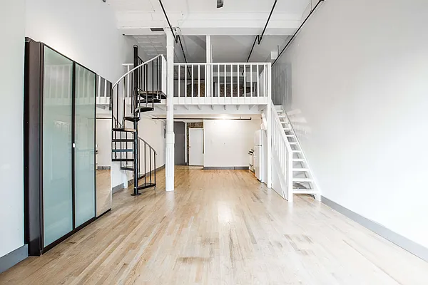 Rented by Nooklyn NYC LLC | media 2