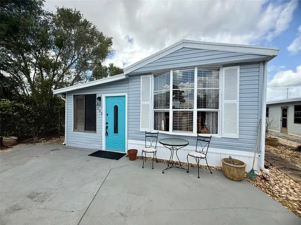 205 Pansy St, Davenport, FL 33837