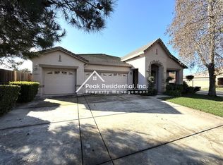 9366 Mendoza Ln, Elk Grove, CA 95624