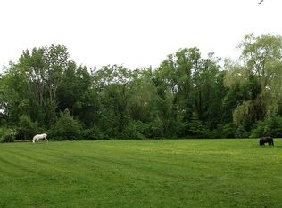 189 Washington St, Abington, MA 02351